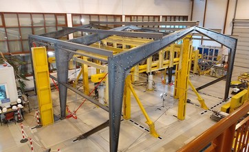 System konstrukcji hangarów lotniczych
