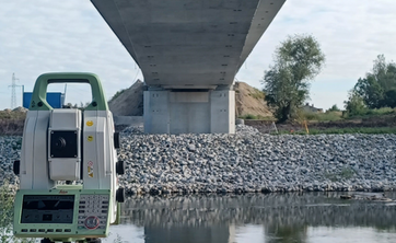 tachimetr pod obiektem mostowym